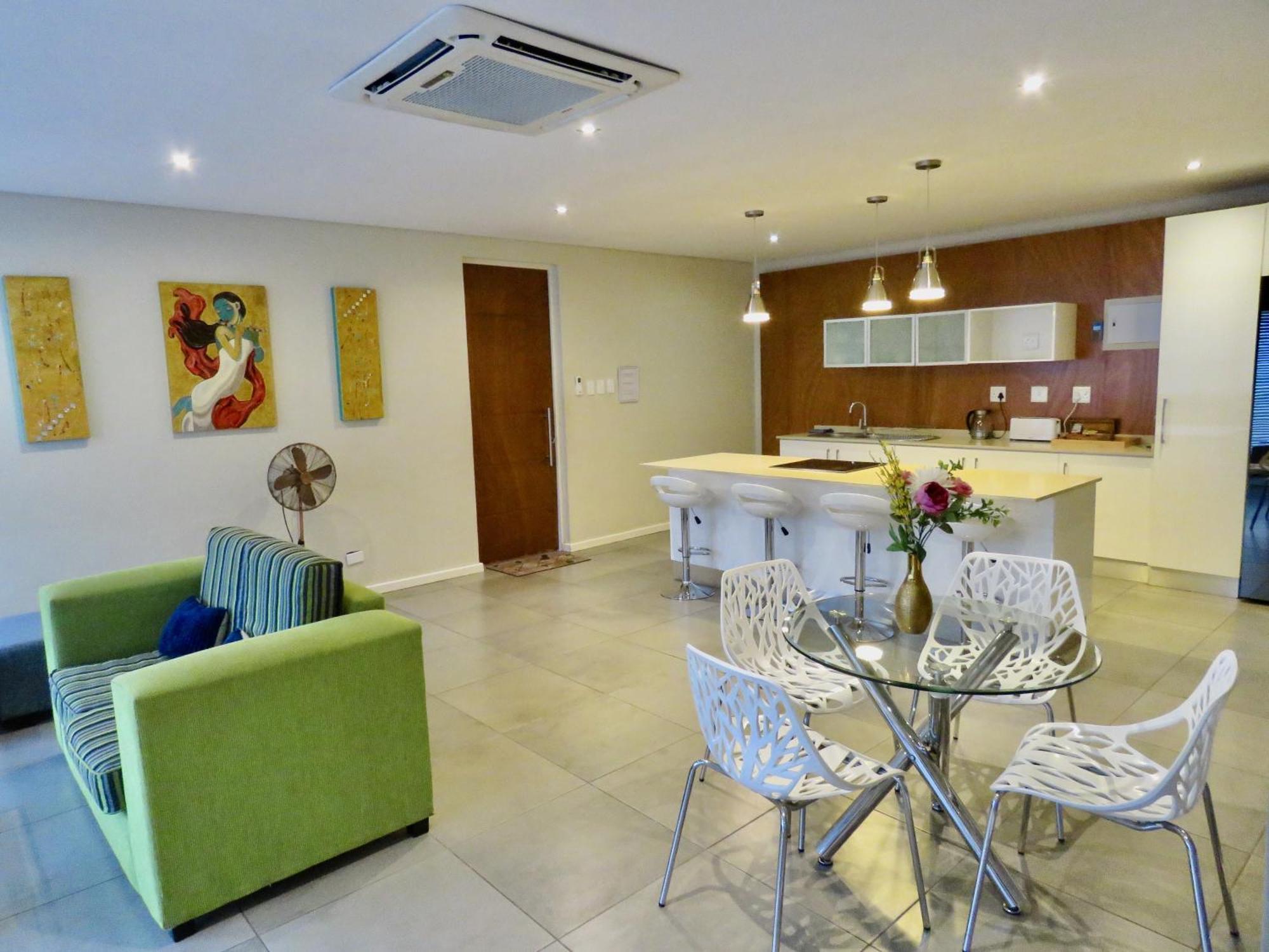 The Executive - Exclusive Self-Catering Apartments - 에즐위니 외부 사진
