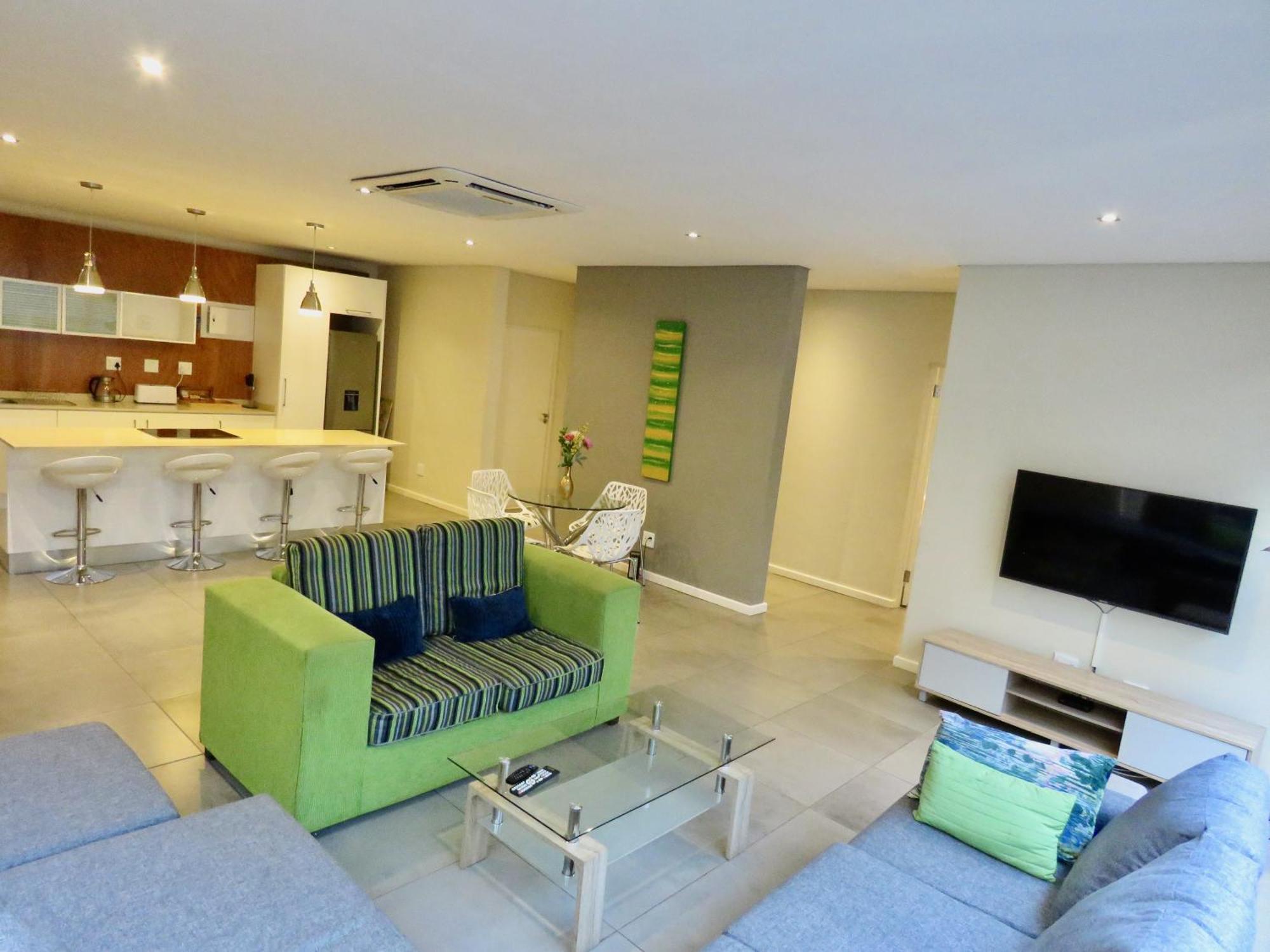 The Executive - Exclusive Self-Catering Apartments - 에즐위니 외부 사진