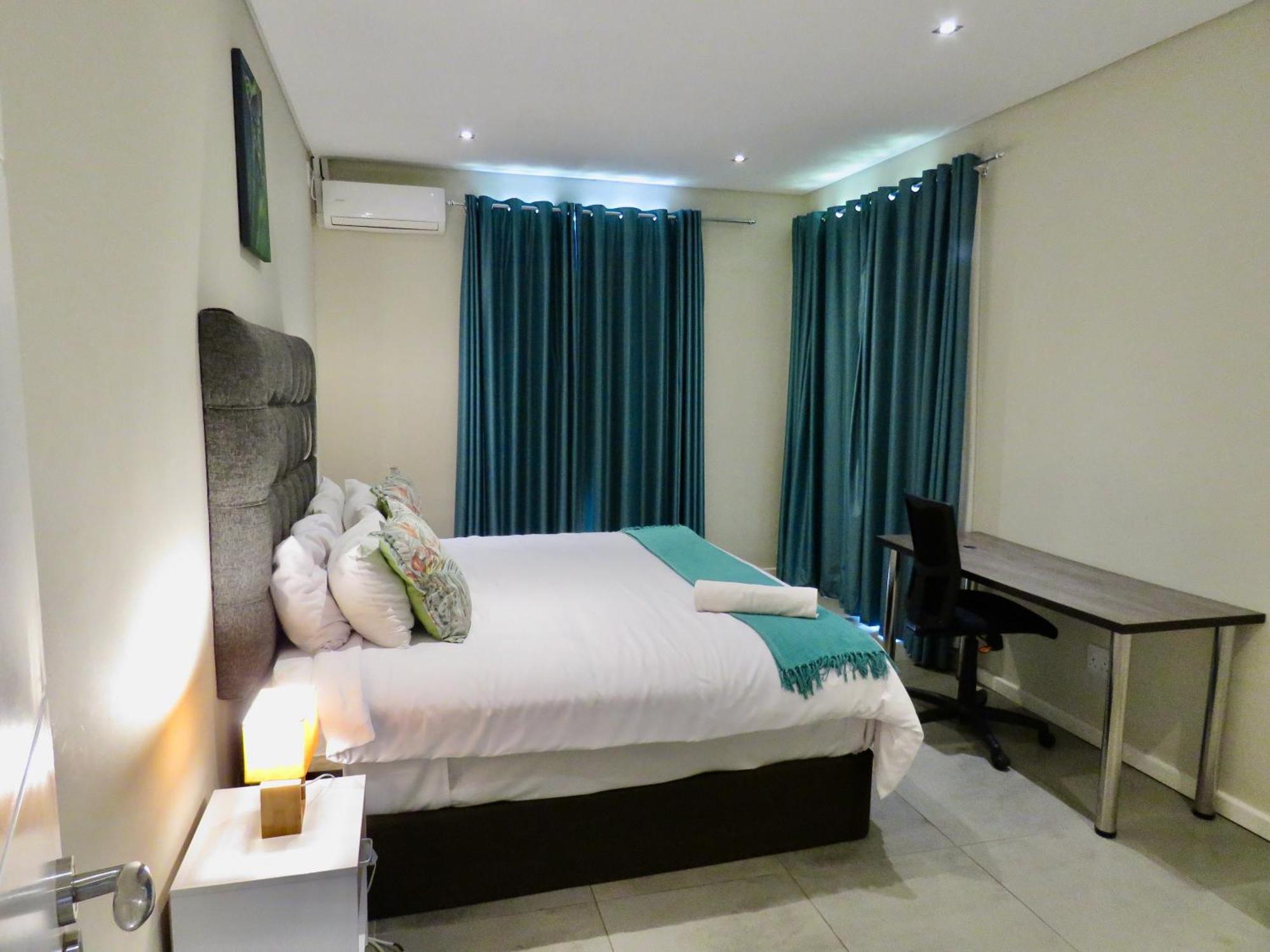 The Executive - Exclusive Self-Catering Apartments - 에즐위니 외부 사진
