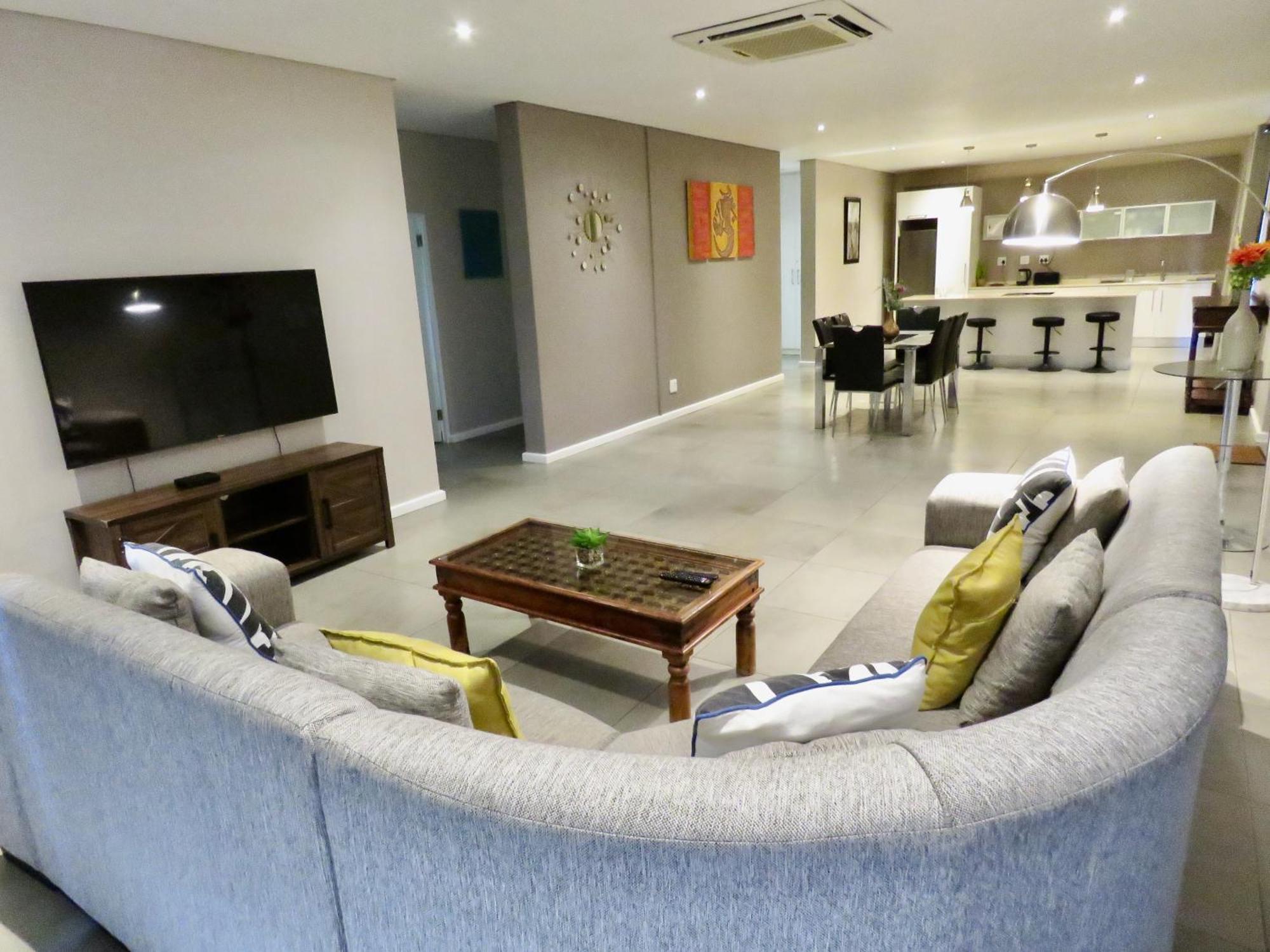 The Executive - Exclusive Self-Catering Apartments - 에즐위니 외부 사진